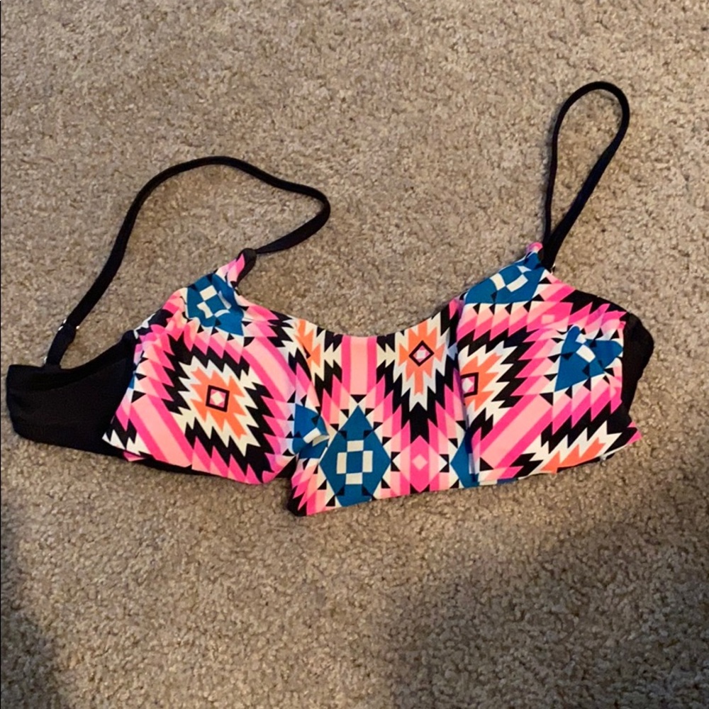 Bikini top